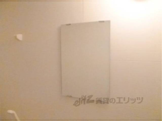 ユニットバス 鏡
