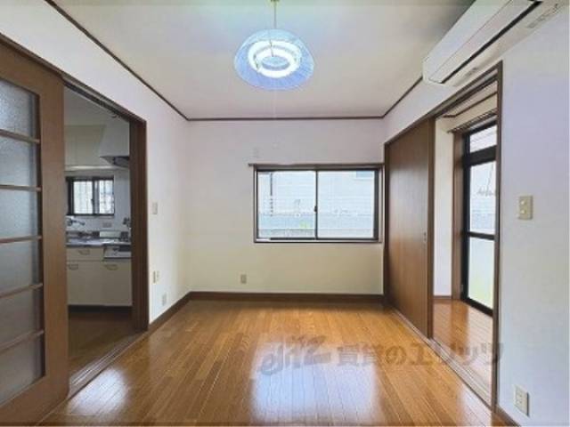 洋室