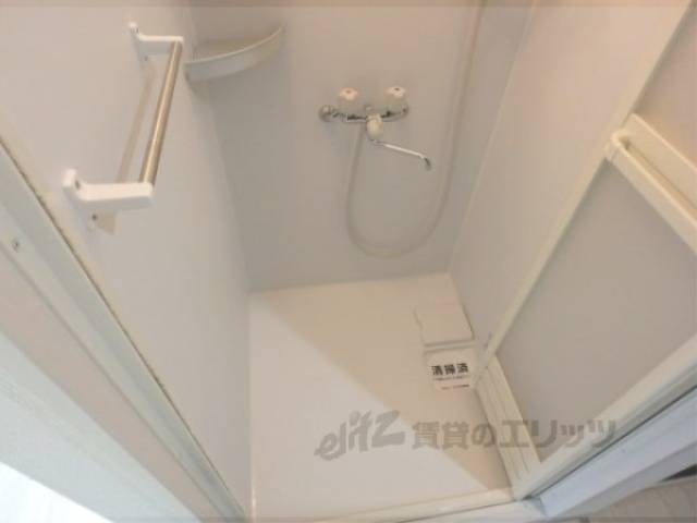 風呂　シャワールーム