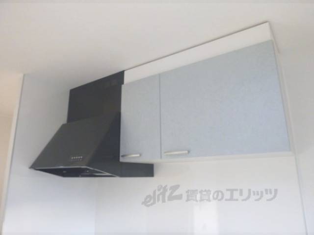 キッチン　キッチン上部棚