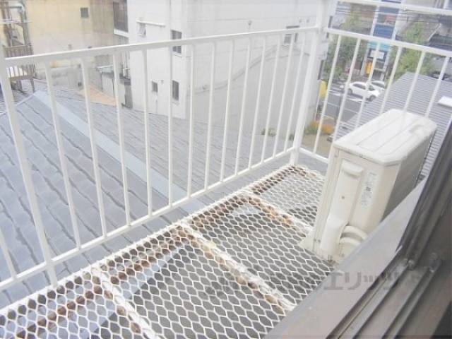 窓外