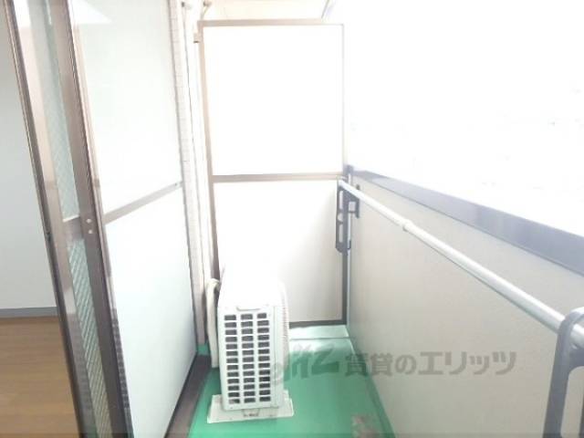 ベランダ　給湯パネル