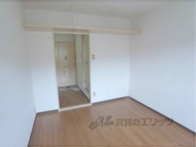 洋室　きれいなお部屋です