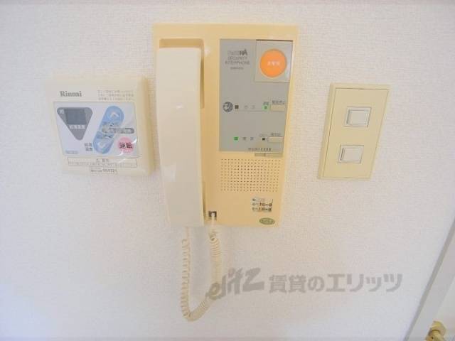 インターホン