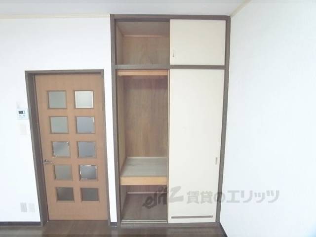 収納　奥行きも十分です