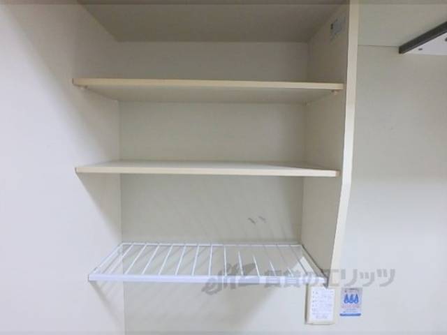 キッチン　キッチン上収納