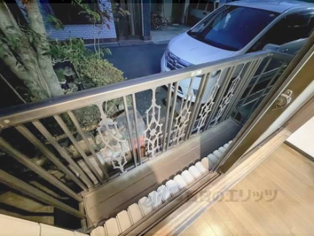 窓外側スペース