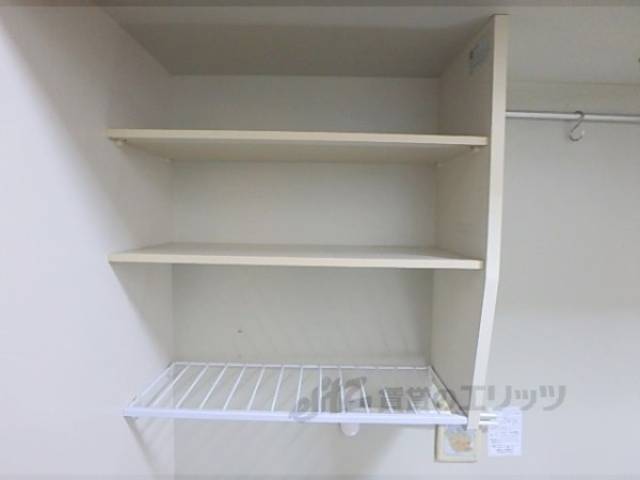 キッチン　キッチン上収納
