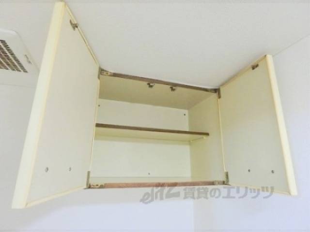 キッチン　収納