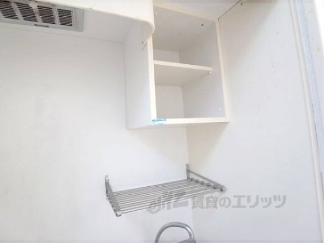 キッチン　キッチン　上部収納