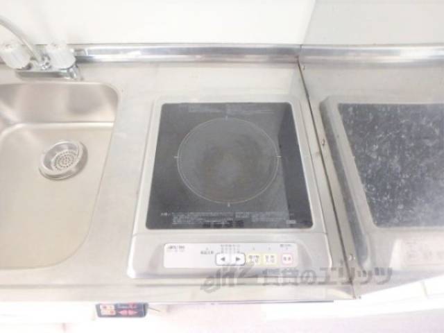 キッチン　コンロ