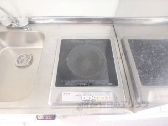 キッチン　コンロ