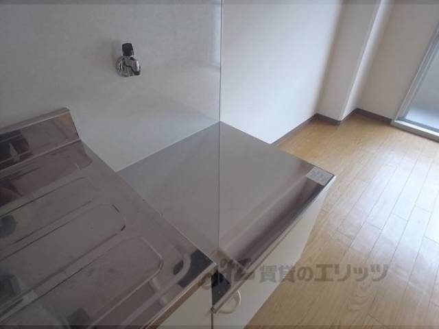 キッチン　コンロ置き場