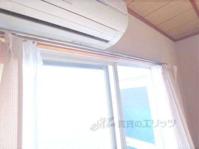 カーテンレール お好きなカーテンがつけられます。