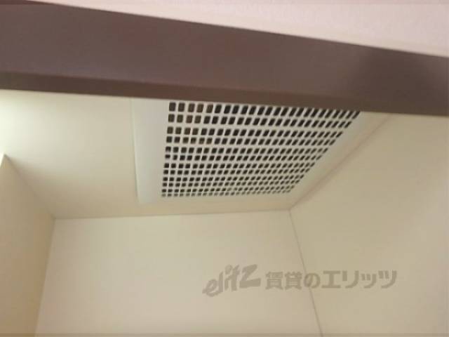 キッチン　換気扇
