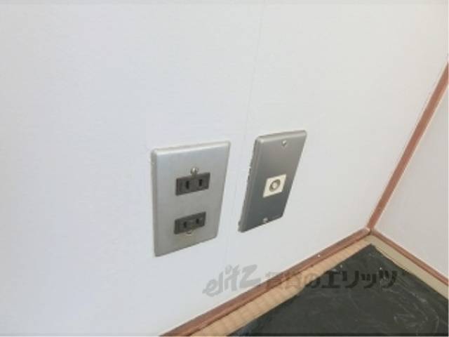 イメージ写真　端子類