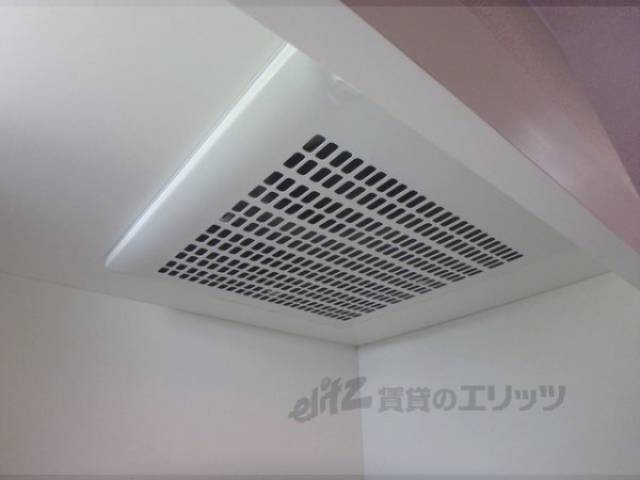 キッチン　換気扇