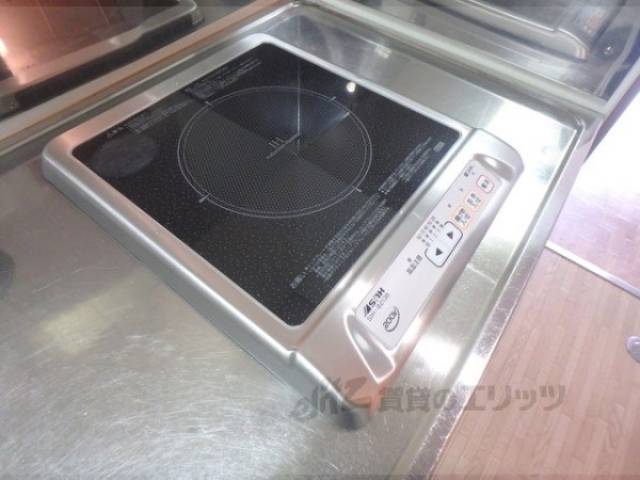 キッチン　コンロ