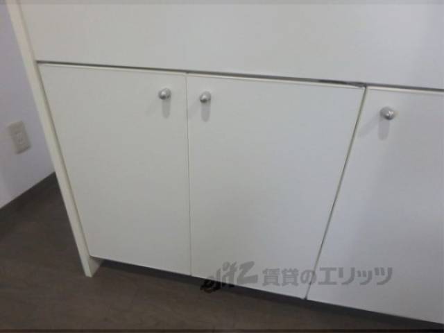 キッチン　収納