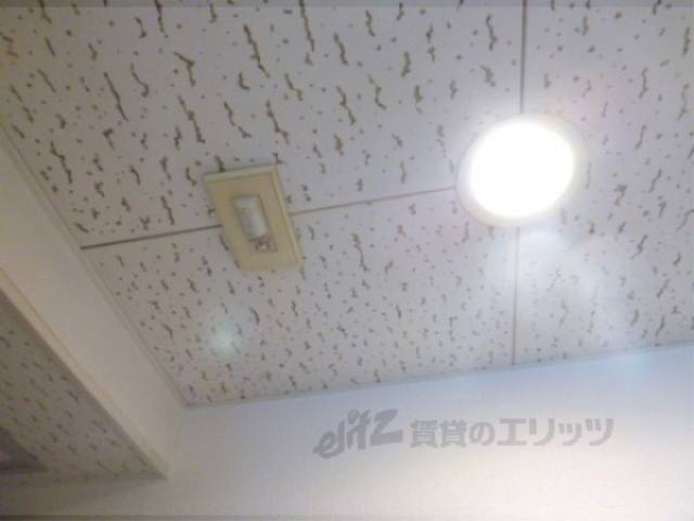 玄関　玄関照明