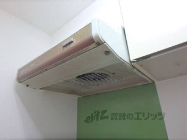 キッチン　換気扇