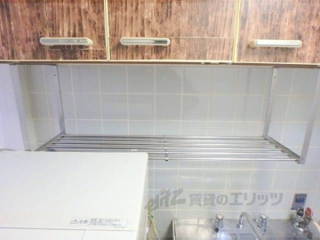 キッチン　上部収納