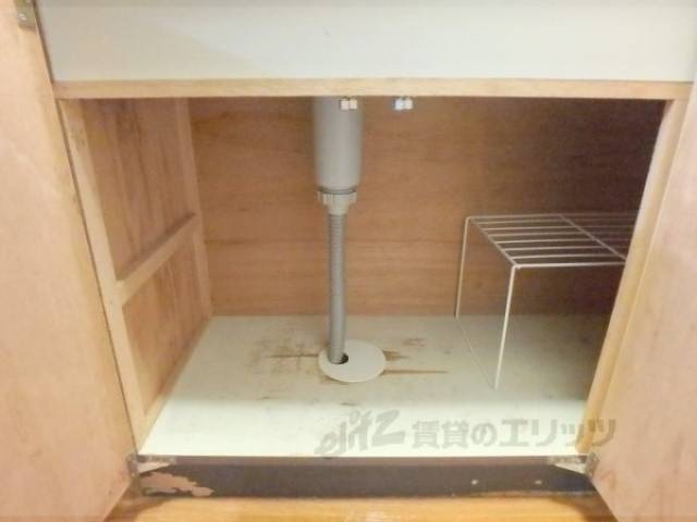 キッチン　下部収納