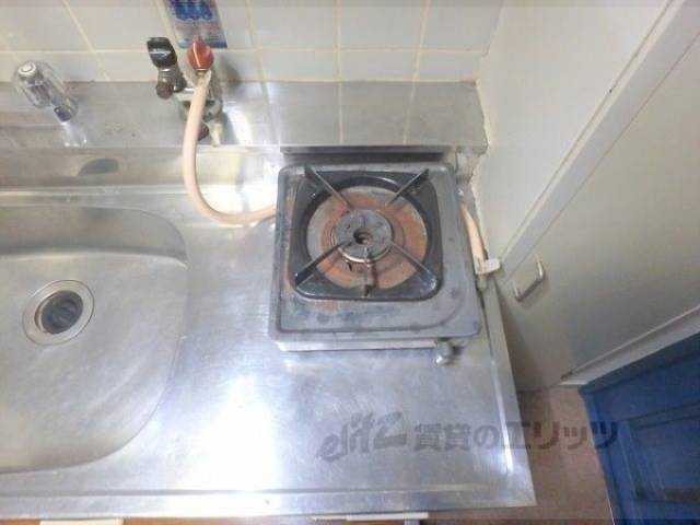 キッチン　コンロ
