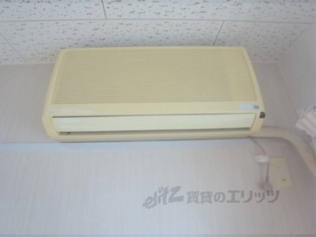 エアコン　エアコン