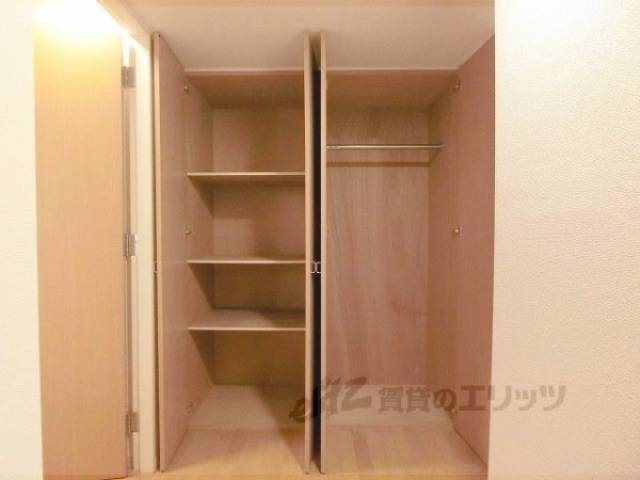 収納　廊下収納