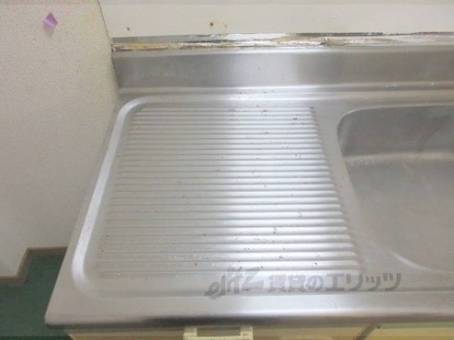 キッチン　コンロ置き場