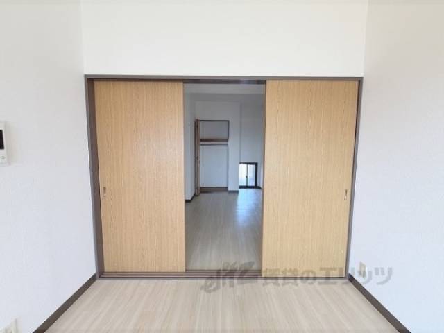 スライドドア