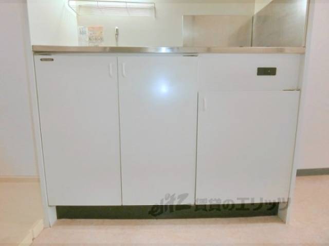 キッチン　下部収納