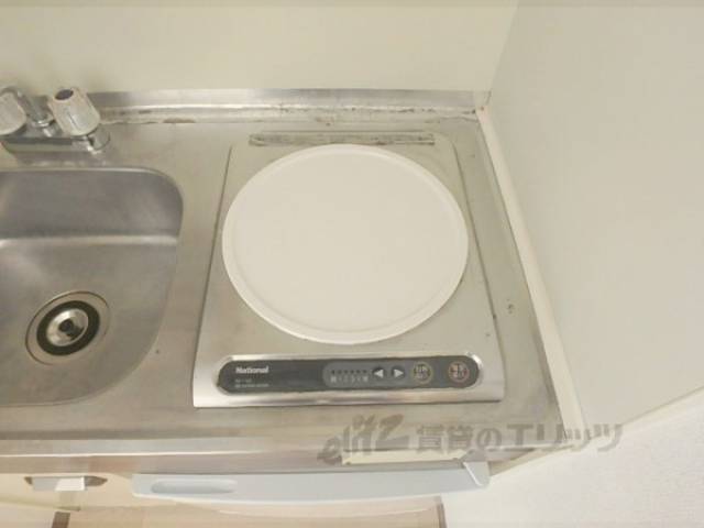 キッチン　コンロ