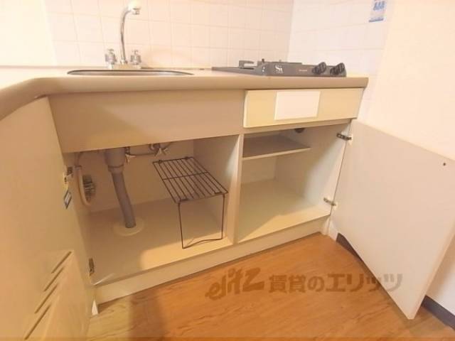 キッチン　収納