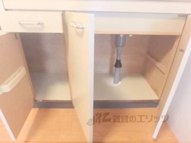 キッチン　収納