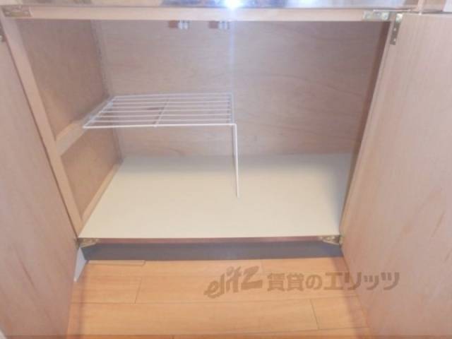 キッチン　収納