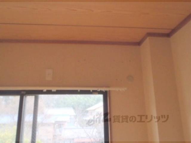 洋室　エアコン