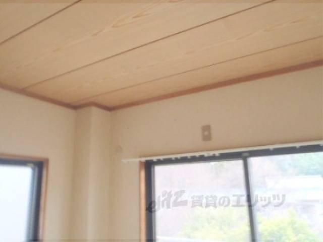 和室　エアコン