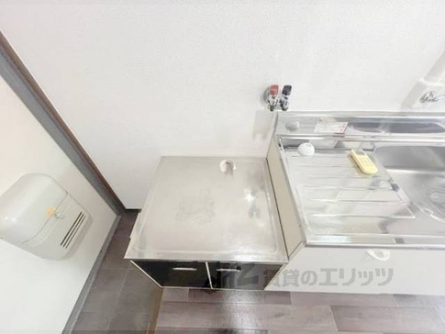 キッチン　コンロ置き場