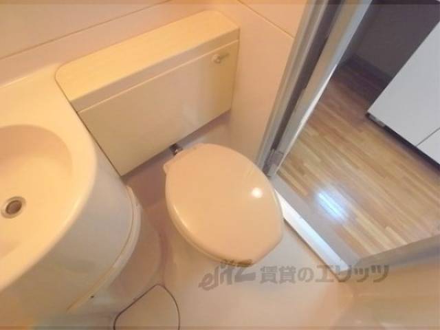 ユニットバス　トイレ