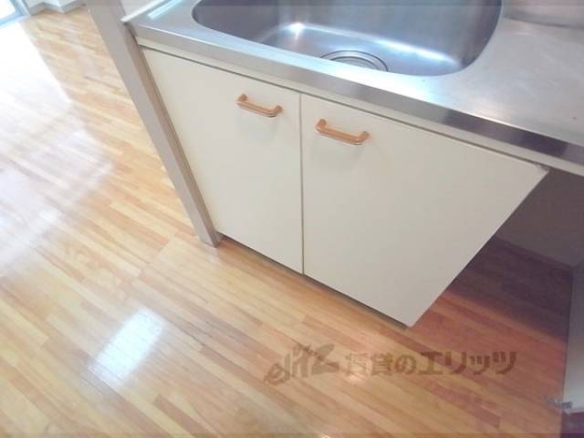 キッチン　収納