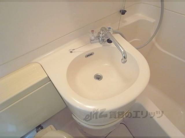 ユニットバス　洗面台