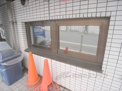 窓（外側）