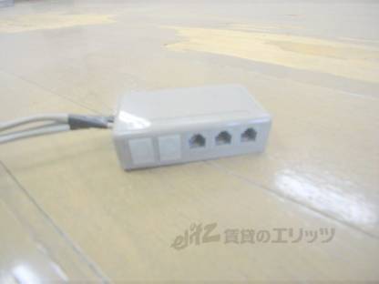 ネット配線差込口