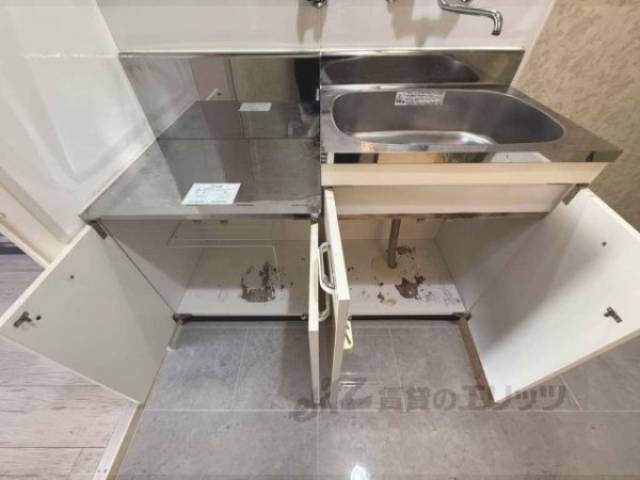 キッチン　下部収納