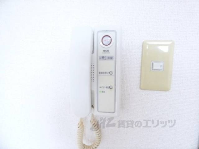 インターホン