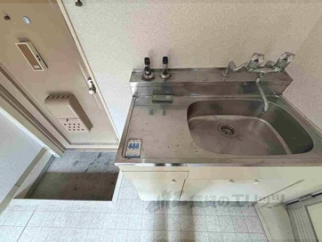 キッチン　コンロ置き場