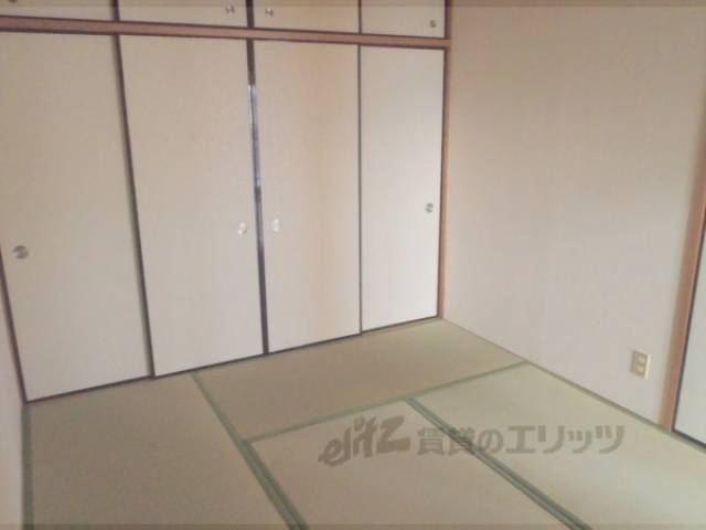 和室　畳綺麗にされてます。