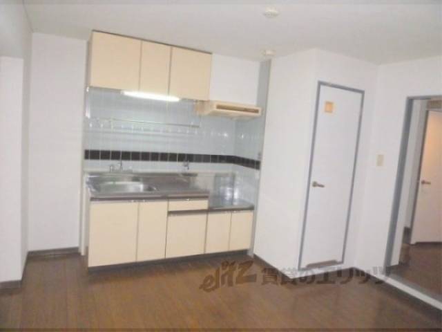 リビング　８帖